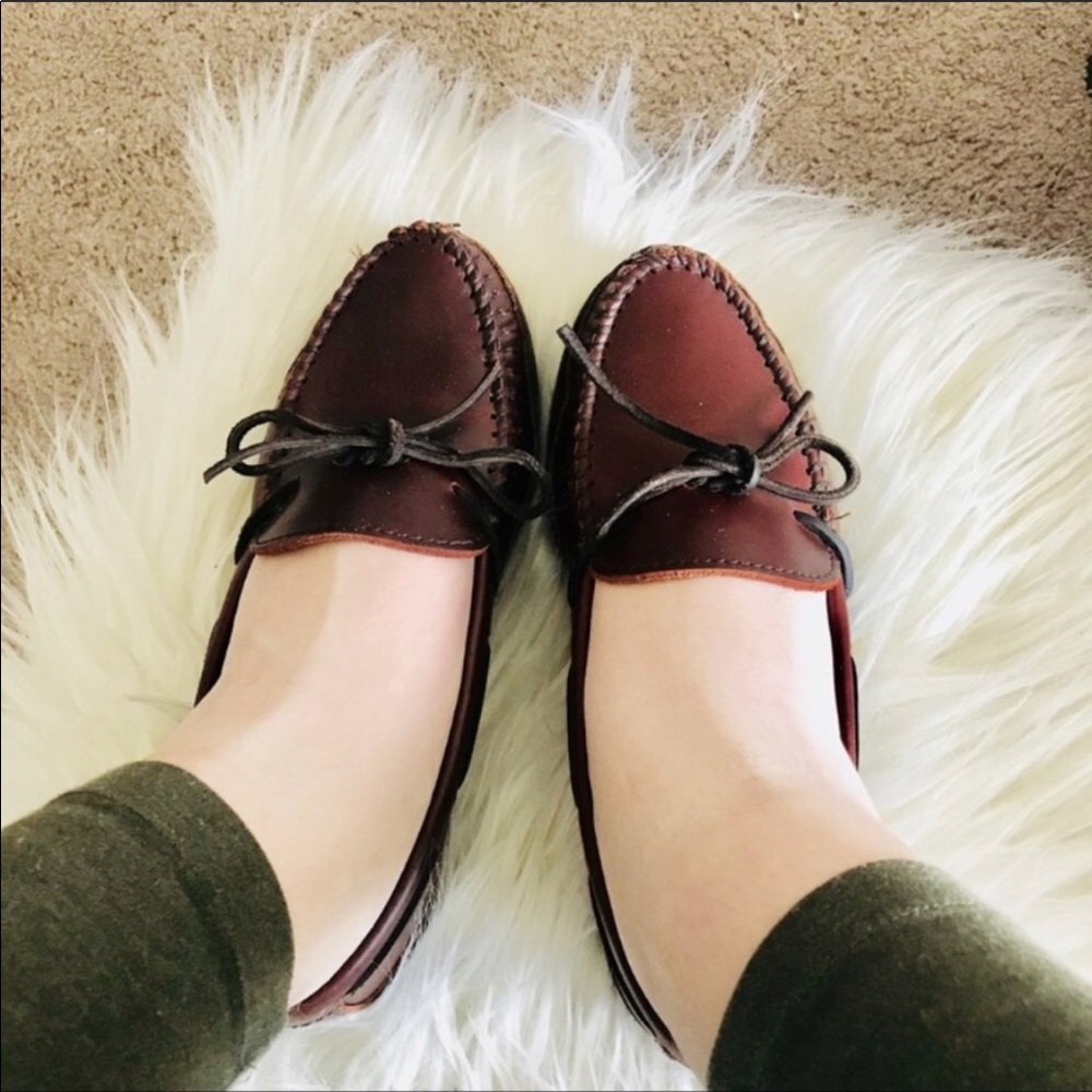Minnetonka brown leather moccasins